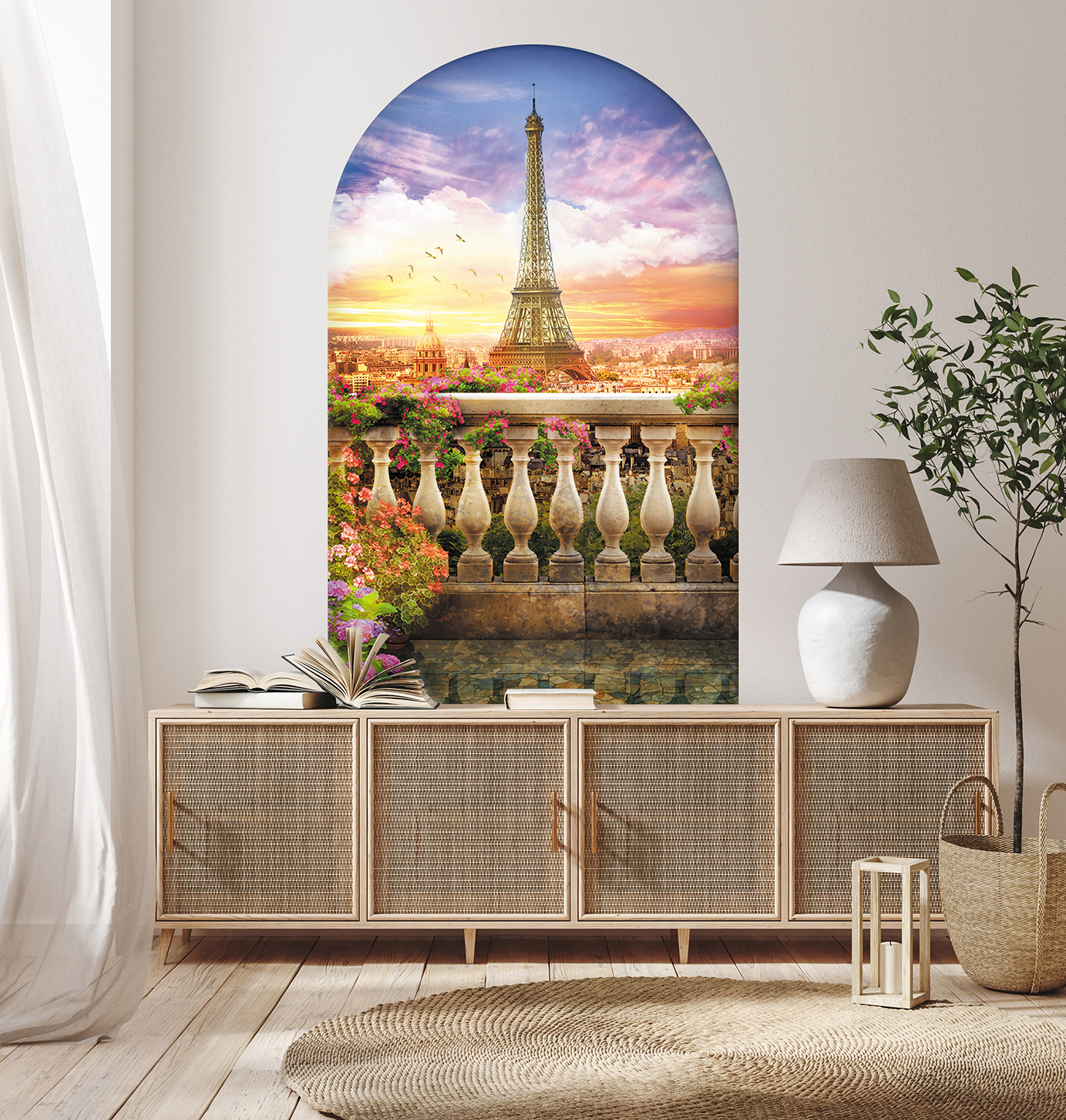 Eiffel Kulesi ve Bahar Manzarası Desenli Duvar Kağıdı – Romantik Tasarım