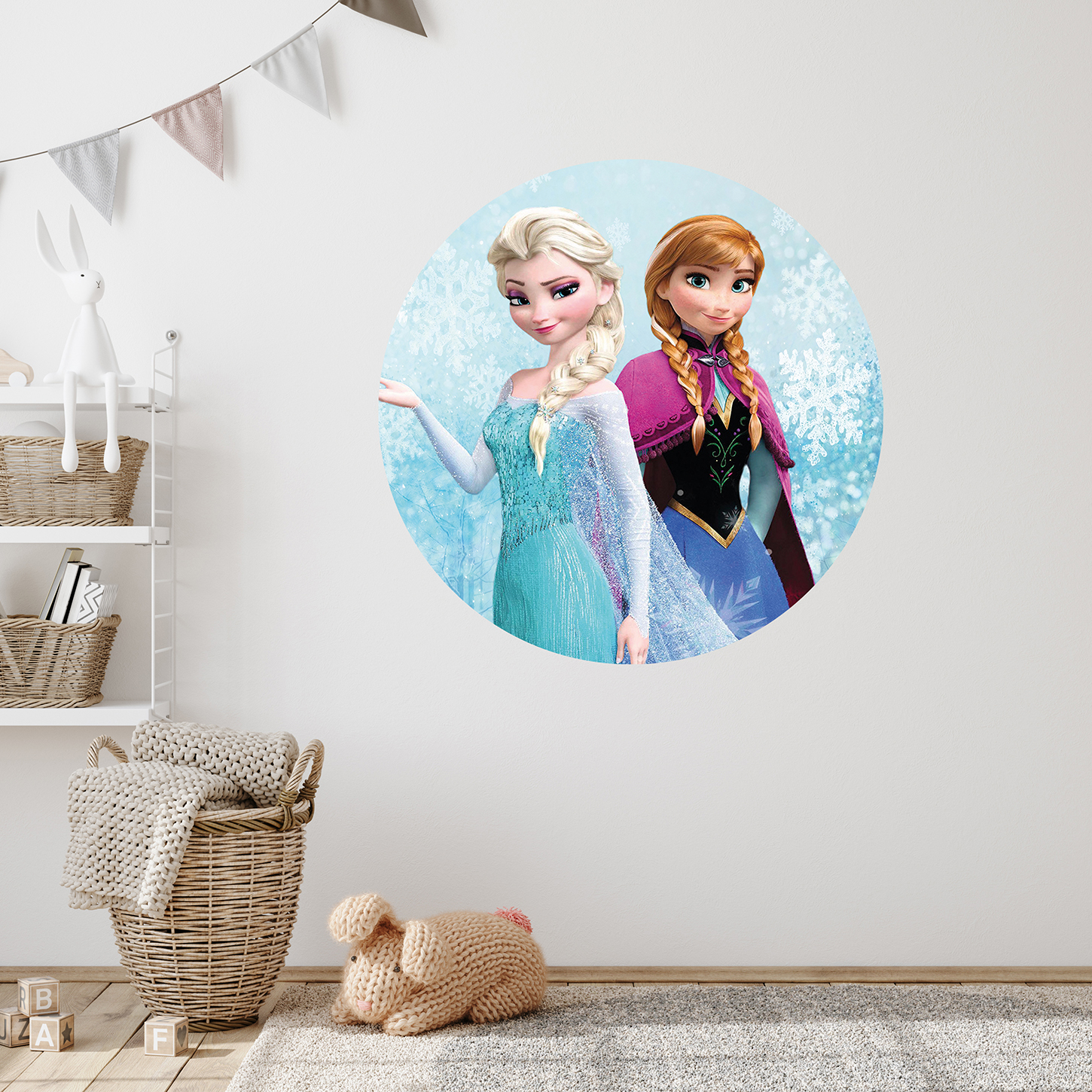 Frozen Elsa ve Anna Duvar Kağıdı - Eğlenceli Çocuk Odası Tasarımı - Görsel 3