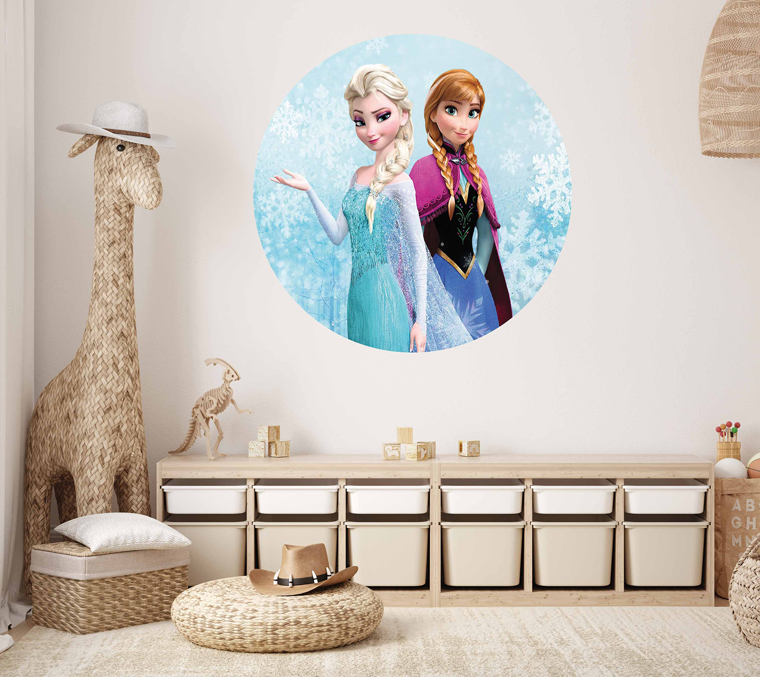 Frozen Elsa ve Anna Duvar Kağıdı - Çocuk Odası İçin Eğlenceli Tasarım - Görsel 5