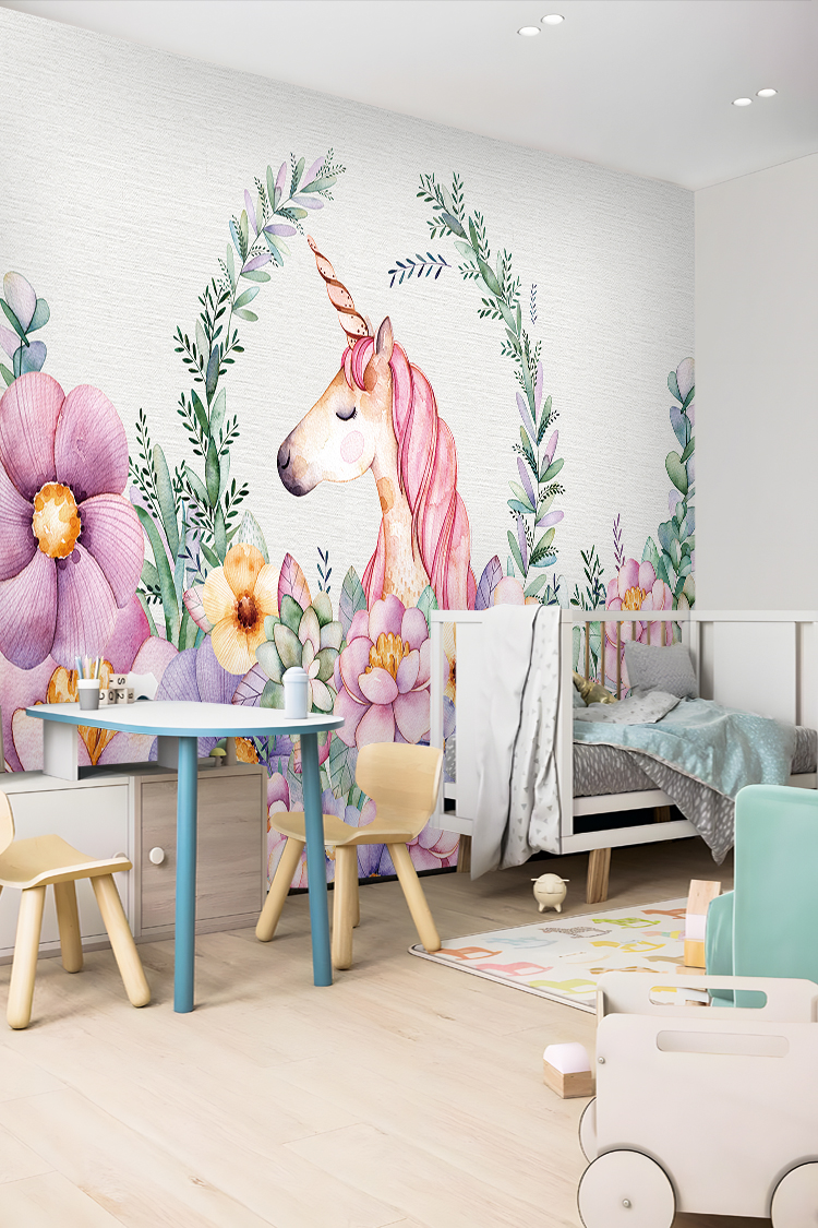 Unicorn ve Çiçekli Duvar Kağıdı